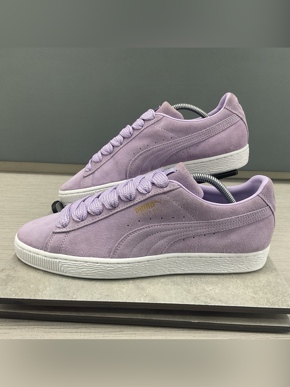 Puma Suede Classic XXI Women’s Size 11 Sneakers Pastel Purple